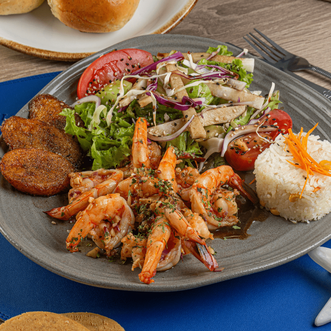 Camarones al mojo de ajo