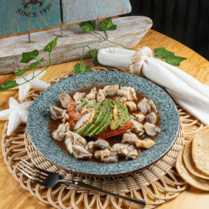 Botana de Caracol al Clamato Grande