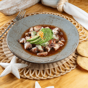 Botana de Pulpo al Clamato Mediana